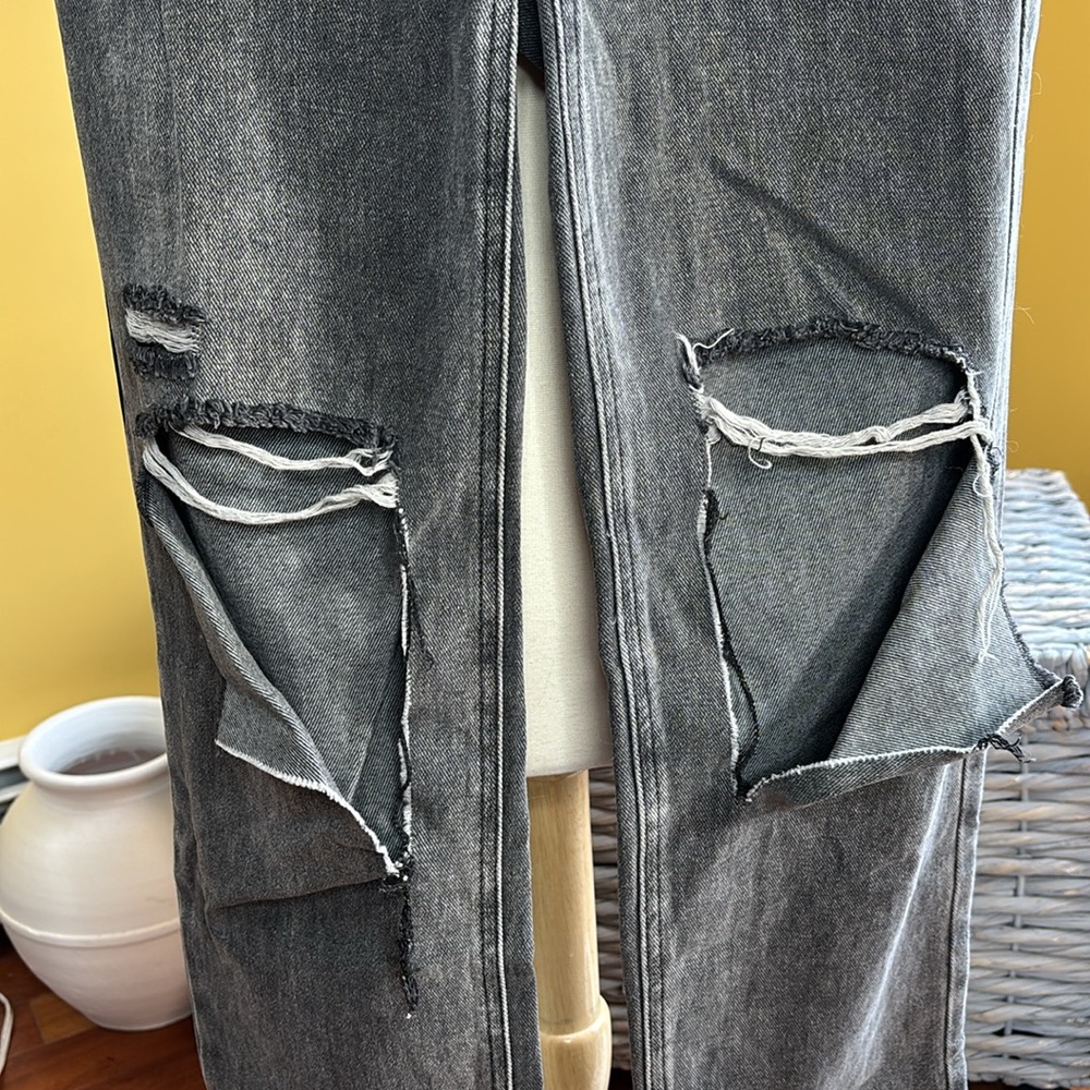 PacSun Distressed Black/Gray Boyfriend Jeans - Picture 4 of 6